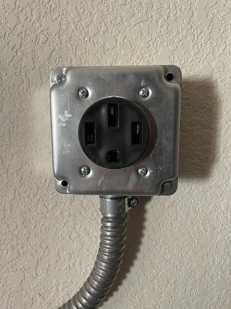 NEMA 14-50 outlet installed for Smart Home Electrical in Orlovista